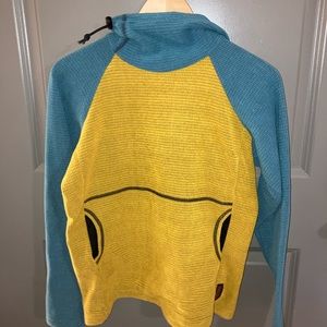 Blue & Yellow Women’s Melanzana Sweatshirt